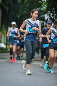 BIB: 2050
                            <button type="button" onclick="openModal(4711027)" class="btn btn-primary btn-sm float-right btn-popup" data-toggle="modal" data-target=".modal-high-quality">
                        <i class="fas fa-shopping-cart"></i> Add to Cart
                    </button>
                                            <button type="button" onclick="isThisMe(4711027, true)" class="btn btn-success btn-sm float-right btn-popup btn-isme hidden" data-toggle="tooltip" data-placement="bottom" title="นี่คือรูปของคุณใช่ไหม คลิกที่นี่เพื่อเอาเข้าอัลบั้ม">
                        <i class="fas fa-plus"></i> Add to album
                    </button>
                    <button type="button" onclick="isThisMe(4711027, false)" class="btn btn-warning btn-sm float-right btn-popup btn-isnotme hidden">
                        <i class="fas fa-ban"></i> Remove from album
                    </button>