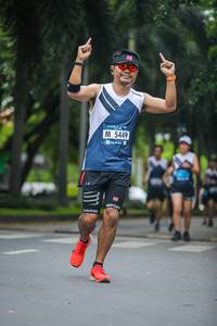 BIB: 5449
                            <button type="button" onclick="openModal(4710456)" class="btn btn-primary btn-sm float-right btn-popup" data-toggle="modal" data-target=".modal-high-quality">
                        <i class="fas fa-shopping-cart"></i> Add to Cart
                    </button>
                                            <button type="button" onclick="isThisMe(4710456, true)" class="btn btn-success btn-sm float-right btn-popup btn-isme hidden" data-toggle="tooltip" data-placement="bottom" title="นี่คือรูปของคุณใช่ไหม คลิกที่นี่เพื่อเอาเข้าอัลบั้ม">
                        <i class="fas fa-plus"></i> Add to album
                    </button>
                    <button type="button" onclick="isThisMe(4710456, false)" class="btn btn-warning btn-sm float-right btn-popup btn-isnotme hidden">
                        <i class="fas fa-ban"></i> Remove from album
                    </button>