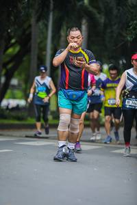 BIB: 746
                            <button type="button" onclick="openModal(4711146)" class="btn btn-primary btn-sm float-right btn-popup" data-toggle="modal" data-target=".modal-high-quality">
                        <i class="fas fa-shopping-cart"></i> Add to Cart
                    </button>
                                            <button type="button" onclick="isThisMe(4711146, true)" class="btn btn-success btn-sm float-right btn-popup btn-isme hidden" data-toggle="tooltip" data-placement="bottom" title="นี่คือรูปของคุณใช่ไหม คลิกที่นี่เพื่อเอาเข้าอัลบั้ม">
                        <i class="fas fa-plus"></i> Add to album
                    </button>
                    <button type="button" onclick="isThisMe(4711146, false)" class="btn btn-warning btn-sm float-right btn-popup btn-isnotme hidden">
                        <i class="fas fa-ban"></i> Remove from album
                    </button>