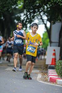 BIB: 5902
                            <button type="button" onclick="openModal(4711090)" class="btn btn-primary btn-sm float-right btn-popup" data-toggle="modal" data-target=".modal-high-quality">
                        <i class="fas fa-shopping-cart"></i> Add to Cart
                    </button>
                                            <button type="button" onclick="isThisMe(4711090, true)" class="btn btn-success btn-sm float-right btn-popup btn-isme hidden" data-toggle="tooltip" data-placement="bottom" title="นี่คือรูปของคุณใช่ไหม คลิกที่นี่เพื่อเอาเข้าอัลบั้ม">
                        <i class="fas fa-plus"></i> Add to album
                    </button>
                    <button type="button" onclick="isThisMe(4711090, false)" class="btn btn-warning btn-sm float-right btn-popup btn-isnotme hidden">
                        <i class="fas fa-ban"></i> Remove from album
                    </button>