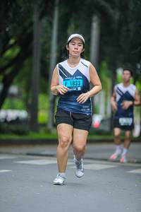 BIB: 1833
                            <button type="button" onclick="openModal(4710657)" class="btn btn-primary btn-sm float-right btn-popup" data-toggle="modal" data-target=".modal-high-quality">
                        <i class="fas fa-shopping-cart"></i> Add to Cart
                    </button>
                                            <button type="button" onclick="isThisMe(4710657, true)" class="btn btn-success btn-sm float-right btn-popup btn-isme hidden" data-toggle="tooltip" data-placement="bottom" title="นี่คือรูปของคุณใช่ไหม คลิกที่นี่เพื่อเอาเข้าอัลบั้ม">
                        <i class="fas fa-plus"></i> Add to album
                    </button>
                    <button type="button" onclick="isThisMe(4710657, false)" class="btn btn-warning btn-sm float-right btn-popup btn-isnotme hidden">
                        <i class="fas fa-ban"></i> Remove from album
                    </button>