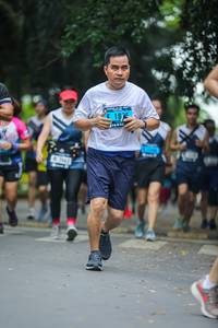 BIB: 1825
                            <button type="button" onclick="openModal(4711139)" class="btn btn-primary btn-sm float-right btn-popup" data-toggle="modal" data-target=".modal-high-quality">
                        <i class="fas fa-shopping-cart"></i> Add to Cart
                    </button>
                                            <button type="button" onclick="isThisMe(4711139, true)" class="btn btn-success btn-sm float-right btn-popup btn-isme hidden" data-toggle="tooltip" data-placement="bottom" title="นี่คือรูปของคุณใช่ไหม คลิกที่นี่เพื่อเอาเข้าอัลบั้ม">
                        <i class="fas fa-plus"></i> Add to album
                    </button>
                    <button type="button" onclick="isThisMe(4711139, false)" class="btn btn-warning btn-sm float-right btn-popup btn-isnotme hidden">
                        <i class="fas fa-ban"></i> Remove from album
                    </button>