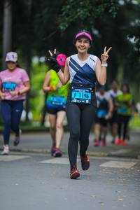 BIB: 1196
                            <button type="button" onclick="openModal(4711625)" class="btn btn-primary btn-sm float-right btn-popup" data-toggle="modal" data-target=".modal-high-quality">
                        <i class="fas fa-shopping-cart"></i> Add to Cart
                    </button>
                                            <button type="button" onclick="isThisMe(4711625, true)" class="btn btn-success btn-sm float-right btn-popup btn-isme hidden" data-toggle="tooltip" data-placement="bottom" title="นี่คือรูปของคุณใช่ไหม คลิกที่นี่เพื่อเอาเข้าอัลบั้ม">
                        <i class="fas fa-plus"></i> Add to album
                    </button>
                    <button type="button" onclick="isThisMe(4711625, false)" class="btn btn-warning btn-sm float-right btn-popup btn-isnotme hidden">
                        <i class="fas fa-ban"></i> Remove from album
                    </button>