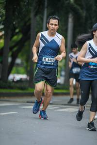 BIB: 8485
                            <button type="button" onclick="openModal(4710468)" class="btn btn-primary btn-sm float-right btn-popup" data-toggle="modal" data-target=".modal-high-quality">
                        <i class="fas fa-shopping-cart"></i> Add to Cart
                    </button>
                                            <button type="button" onclick="isThisMe(4710468, true)" class="btn btn-success btn-sm float-right btn-popup btn-isme hidden" data-toggle="tooltip" data-placement="bottom" title="นี่คือรูปของคุณใช่ไหม คลิกที่นี่เพื่อเอาเข้าอัลบั้ม">
                        <i class="fas fa-plus"></i> Add to album
                    </button>
                    <button type="button" onclick="isThisMe(4710468, false)" class="btn btn-warning btn-sm float-right btn-popup btn-isnotme hidden">
                        <i class="fas fa-ban"></i> Remove from album
                    </button>