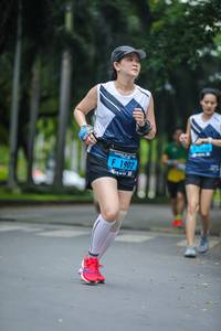 BIB: 1902
                            <button type="button" onclick="openModal(4711208)" class="btn btn-primary btn-sm float-right btn-popup" data-toggle="modal" data-target=".modal-high-quality">
                        <i class="fas fa-shopping-cart"></i> Add to Cart
                    </button>
                                            <button type="button" onclick="isThisMe(4711208, true)" class="btn btn-success btn-sm float-right btn-popup btn-isme hidden" data-toggle="tooltip" data-placement="bottom" title="นี่คือรูปของคุณใช่ไหม คลิกที่นี่เพื่อเอาเข้าอัลบั้ม">
                        <i class="fas fa-plus"></i> Add to album
                    </button>
                    <button type="button" onclick="isThisMe(4711208, false)" class="btn btn-warning btn-sm float-right btn-popup btn-isnotme hidden">
                        <i class="fas fa-ban"></i> Remove from album
                    </button>