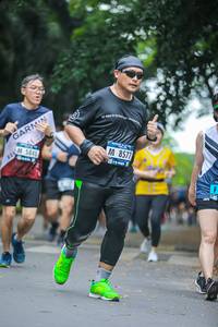 BIB: 5845, 8577
                            <button type="button" onclick="openModal(4710559)" class="btn btn-primary btn-sm float-right btn-popup" data-toggle="modal" data-target=".modal-high-quality">
                        <i class="fas fa-shopping-cart"></i> Add to Cart
                    </button>
                                            <button type="button" onclick="isThisMe(4710559, true)" class="btn btn-success btn-sm float-right btn-popup btn-isme hidden" data-toggle="tooltip" data-placement="bottom" title="นี่คือรูปของคุณใช่ไหม คลิกที่นี่เพื่อเอาเข้าอัลบั้ม">
                        <i class="fas fa-plus"></i> Add to album
                    </button>
                    <button type="button" onclick="isThisMe(4710559, false)" class="btn btn-warning btn-sm float-right btn-popup btn-isnotme hidden">
                        <i class="fas fa-ban"></i> Remove from album
                    </button>