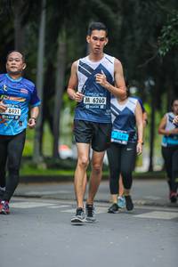 BIB: 6260, 8421, 2149
                            <button type="button" onclick="openModal(4710968)" class="btn btn-primary btn-sm float-right btn-popup" data-toggle="modal" data-target=".modal-high-quality">
                        <i class="fas fa-shopping-cart"></i> Add to Cart
                    </button>
                                            <button type="button" onclick="isThisMe(4710968, true)" class="btn btn-success btn-sm float-right btn-popup btn-isme hidden" data-toggle="tooltip" data-placement="bottom" title="นี่คือรูปของคุณใช่ไหม คลิกที่นี่เพื่อเอาเข้าอัลบั้ม">
                        <i class="fas fa-plus"></i> Add to album
                    </button>
                    <button type="button" onclick="isThisMe(4710968, false)" class="btn btn-warning btn-sm float-right btn-popup btn-isnotme hidden">
                        <i class="fas fa-ban"></i> Remove from album
                    </button>