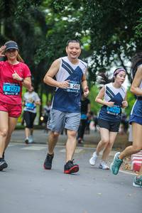 BIB: 5443, 2473, 1921
                            <button type="button" onclick="openModal(4712111)" class="btn btn-primary btn-sm float-right btn-popup" data-toggle="modal" data-target=".modal-high-quality">
                        <i class="fas fa-shopping-cart"></i> Add to Cart
                    </button>
                                            <button type="button" onclick="isThisMe(4712111, true)" class="btn btn-success btn-sm float-right btn-popup btn-isme hidden" data-toggle="tooltip" data-placement="bottom" title="นี่คือรูปของคุณใช่ไหม คลิกที่นี่เพื่อเอาเข้าอัลบั้ม">
                        <i class="fas fa-plus"></i> Add to album
                    </button>
                    <button type="button" onclick="isThisMe(4712111, false)" class="btn btn-warning btn-sm float-right btn-popup btn-isnotme hidden">
                        <i class="fas fa-ban"></i> Remove from album
                    </button>