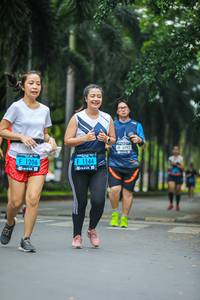 BIB: 6992, 1206, 1144
                            <button type="button" onclick="openModal(4712683)" class="btn btn-primary btn-sm float-right btn-popup" data-toggle="modal" data-target=".modal-high-quality">
                        <i class="fas fa-shopping-cart"></i> Add to Cart
                    </button>
                                            <button type="button" onclick="isThisMe(4712683, true)" class="btn btn-success btn-sm float-right btn-popup btn-isme hidden" data-toggle="tooltip" data-placement="bottom" title="นี่คือรูปของคุณใช่ไหม คลิกที่นี่เพื่อเอาเข้าอัลบั้ม">
                        <i class="fas fa-plus"></i> Add to album
                    </button>
                    <button type="button" onclick="isThisMe(4712683, false)" class="btn btn-warning btn-sm float-right btn-popup btn-isnotme hidden">
                        <i class="fas fa-ban"></i> Remove from album
                    </button>