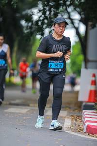 BIB: 1912
                            <button type="button" onclick="openModal(4712664)" class="btn btn-primary btn-sm float-right btn-popup" data-toggle="modal" data-target=".modal-high-quality">
                        <i class="fas fa-shopping-cart"></i> Add to Cart
                    </button>
                                            <button type="button" onclick="isThisMe(4712664, true)" class="btn btn-success btn-sm float-right btn-popup btn-isme hidden" data-toggle="tooltip" data-placement="bottom" title="นี่คือรูปของคุณใช่ไหม คลิกที่นี่เพื่อเอาเข้าอัลบั้ม">
                        <i class="fas fa-plus"></i> Add to album
                    </button>
                    <button type="button" onclick="isThisMe(4712664, false)" class="btn btn-warning btn-sm float-right btn-popup btn-isnotme hidden">
                        <i class="fas fa-ban"></i> Remove from album
                    </button>