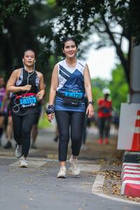 BIB: 1735, 178
                            <button type="button" onclick="openModal(4712411)" class="btn btn-primary btn-sm float-right btn-popup" data-toggle="modal" data-target=".modal-high-quality">
                        <i class="fas fa-shopping-cart"></i> Add to Cart
                    </button>
                                            <button type="button" onclick="isThisMe(4712411, true)" class="btn btn-success btn-sm float-right btn-popup btn-isme hidden" data-toggle="tooltip" data-placement="bottom" title="นี่คือรูปของคุณใช่ไหม คลิกที่นี่เพื่อเอาเข้าอัลบั้ม">
                        <i class="fas fa-plus"></i> Add to album
                    </button>
                    <button type="button" onclick="isThisMe(4712411, false)" class="btn btn-warning btn-sm float-right btn-popup btn-isnotme hidden">
                        <i class="fas fa-ban"></i> Remove from album
                    </button>