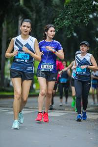 BIB: 1289, 6274, 1930
                            <button type="button" onclick="openModal(4712500)" class="btn btn-primary btn-sm float-right btn-popup" data-toggle="modal" data-target=".modal-high-quality">
                        <i class="fas fa-shopping-cart"></i> Add to Cart
                    </button>
                                            <button type="button" onclick="isThisMe(4712500, true)" class="btn btn-success btn-sm float-right btn-popup btn-isme hidden" data-toggle="tooltip" data-placement="bottom" title="นี่คือรูปของคุณใช่ไหม คลิกที่นี่เพื่อเอาเข้าอัลบั้ม">
                        <i class="fas fa-plus"></i> Add to album
                    </button>
                    <button type="button" onclick="isThisMe(4712500, false)" class="btn btn-warning btn-sm float-right btn-popup btn-isnotme hidden">
                        <i class="fas fa-ban"></i> Remove from album
                    </button>