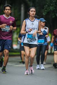 BIB: 8454, 195, 100, 127
                            <button type="button" onclick="openModal(4711733)" class="btn btn-primary btn-sm float-right btn-popup" data-toggle="modal" data-target=".modal-high-quality">
                        <i class="fas fa-shopping-cart"></i> Add to Cart
                    </button>
                                            <button type="button" onclick="isThisMe(4711733, true)" class="btn btn-success btn-sm float-right btn-popup btn-isme hidden" data-toggle="tooltip" data-placement="bottom" title="นี่คือรูปของคุณใช่ไหม คลิกที่นี่เพื่อเอาเข้าอัลบั้ม">
                        <i class="fas fa-plus"></i> Add to album
                    </button>
                    <button type="button" onclick="isThisMe(4711733, false)" class="btn btn-warning btn-sm float-right btn-popup btn-isnotme hidden">
                        <i class="fas fa-ban"></i> Remove from album
                    </button>