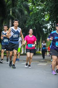 BIB: 7298, 7929
                            <button type="button" onclick="openModal(4712649)" class="btn btn-primary btn-sm float-right btn-popup" data-toggle="modal" data-target=".modal-high-quality">
                        <i class="fas fa-shopping-cart"></i> Add to Cart
                    </button>
                                            <button type="button" onclick="isThisMe(4712649, true)" class="btn btn-success btn-sm float-right btn-popup btn-isme hidden" data-toggle="tooltip" data-placement="bottom" title="นี่คือรูปของคุณใช่ไหม คลิกที่นี่เพื่อเอาเข้าอัลบั้ม">
                        <i class="fas fa-plus"></i> Add to album
                    </button>
                    <button type="button" onclick="isThisMe(4712649, false)" class="btn btn-warning btn-sm float-right btn-popup btn-isnotme hidden">
                        <i class="fas fa-ban"></i> Remove from album
                    </button>