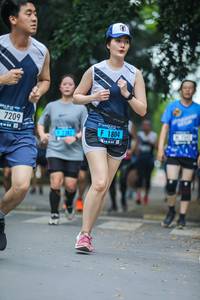 BIB: 7209, 1804
                            <button type="button" onclick="openModal(4711977)" class="btn btn-primary btn-sm float-right btn-popup" data-toggle="modal" data-target=".modal-high-quality">
                        <i class="fas fa-shopping-cart"></i> Add to Cart
                    </button>
                                            <button type="button" onclick="isThisMe(4711977, true)" class="btn btn-success btn-sm float-right btn-popup btn-isme hidden" data-toggle="tooltip" data-placement="bottom" title="นี่คือรูปของคุณใช่ไหม คลิกที่นี่เพื่อเอาเข้าอัลบั้ม">
                        <i class="fas fa-plus"></i> Add to album
                    </button>
                    <button type="button" onclick="isThisMe(4711977, false)" class="btn btn-warning btn-sm float-right btn-popup btn-isnotme hidden">
                        <i class="fas fa-ban"></i> Remove from album
                    </button>