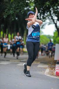 BIB: 1332
                            <button type="button" onclick="openModal(4711947)" class="btn btn-primary btn-sm float-right btn-popup" data-toggle="modal" data-target=".modal-high-quality">
                        <i class="fas fa-shopping-cart"></i> Add to Cart
                    </button>
                                            <button type="button" onclick="isThisMe(4711947, true)" class="btn btn-success btn-sm float-right btn-popup btn-isme hidden" data-toggle="tooltip" data-placement="bottom" title="นี่คือรูปของคุณใช่ไหม คลิกที่นี่เพื่อเอาเข้าอัลบั้ม">
                        <i class="fas fa-plus"></i> Add to album
                    </button>
                    <button type="button" onclick="isThisMe(4711947, false)" class="btn btn-warning btn-sm float-right btn-popup btn-isnotme hidden">
                        <i class="fas fa-ban"></i> Remove from album
                    </button>