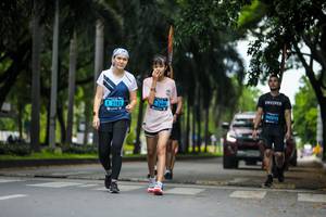 BIB: 2646, 2182
                            <button type="button" onclick="openModal(4714592)" class="btn btn-primary btn-sm float-right btn-popup" data-toggle="modal" data-target=".modal-high-quality">
                        <i class="fas fa-shopping-cart"></i> Add to Cart
                    </button>
                                            <button type="button" onclick="isThisMe(4714592, true)" class="btn btn-success btn-sm float-right btn-popup btn-isme hidden" data-toggle="tooltip" data-placement="bottom" title="นี่คือรูปของคุณใช่ไหม คลิกที่นี่เพื่อเอาเข้าอัลบั้ม">
                        <i class="fas fa-plus"></i> Add to album
                    </button>
                    <button type="button" onclick="isThisMe(4714592, false)" class="btn btn-warning btn-sm float-right btn-popup btn-isnotme hidden">
                        <i class="fas fa-ban"></i> Remove from album
                    </button>