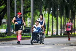 BIB: 2261
                            <button type="button" onclick="openModal(4714349)" class="btn btn-primary btn-sm float-right btn-popup" data-toggle="modal" data-target=".modal-high-quality">
                        <i class="fas fa-shopping-cart"></i> Add to Cart
                    </button>
                                            <button type="button" onclick="isThisMe(4714349, true)" class="btn btn-success btn-sm float-right btn-popup btn-isme hidden" data-toggle="tooltip" data-placement="bottom" title="นี่คือรูปของคุณใช่ไหม คลิกที่นี่เพื่อเอาเข้าอัลบั้ม">
                        <i class="fas fa-plus"></i> Add to album
                    </button>
                    <button type="button" onclick="isThisMe(4714349, false)" class="btn btn-warning btn-sm float-right btn-popup btn-isnotme hidden">
                        <i class="fas fa-ban"></i> Remove from album
                    </button>