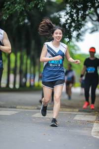 BIB: 136
                            <button type="button" onclick="openModal(4713578)" class="btn btn-primary btn-sm float-right btn-popup" data-toggle="modal" data-target=".modal-high-quality">
                        <i class="fas fa-shopping-cart"></i> Add to Cart
                    </button>
                                            <button type="button" onclick="isThisMe(4713578, true)" class="btn btn-success btn-sm float-right btn-popup btn-isme hidden" data-toggle="tooltip" data-placement="bottom" title="นี่คือรูปของคุณใช่ไหม คลิกที่นี่เพื่อเอาเข้าอัลบั้ม">
                        <i class="fas fa-plus"></i> Add to album
                    </button>
                    <button type="button" onclick="isThisMe(4713578, false)" class="btn btn-warning btn-sm float-right btn-popup btn-isnotme hidden">
                        <i class="fas fa-ban"></i> Remove from album
                    </button>