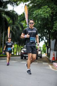 BIB: 
                            <button type="button" onclick="openModal(4707511)" class="btn btn-primary btn-sm float-right btn-popup" data-toggle="modal" data-target=".modal-high-quality">
                        <i class="fas fa-shopping-cart"></i> Add to Cart
                    </button>
                                            <button type="button" onclick="isThisMe(4707511, true)" class="btn btn-success btn-sm float-right btn-popup btn-isme hidden" data-toggle="tooltip" data-placement="bottom" title="นี่คือรูปของคุณใช่ไหม คลิกที่นี่เพื่อเอาเข้าอัลบั้ม">
                        <i class="fas fa-plus"></i> Add to album
                    </button>
                    <button type="button" onclick="isThisMe(4707511, false)" class="btn btn-warning btn-sm float-right btn-popup btn-isnotme hidden">
                        <i class="fas fa-ban"></i> Remove from album
                    </button>