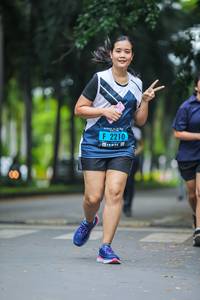 BIB: 2210
                            <button type="button" onclick="openModal(4713298)" class="btn btn-primary btn-sm float-right btn-popup" data-toggle="modal" data-target=".modal-high-quality">
                        <i class="fas fa-shopping-cart"></i> Add to Cart
                    </button>
                                            <button type="button" onclick="isThisMe(4713298, true)" class="btn btn-success btn-sm float-right btn-popup btn-isme hidden" data-toggle="tooltip" data-placement="bottom" title="นี่คือรูปของคุณใช่ไหม คลิกที่นี่เพื่อเอาเข้าอัลบั้ม">
                        <i class="fas fa-plus"></i> Add to album
                    </button>
                    <button type="button" onclick="isThisMe(4713298, false)" class="btn btn-warning btn-sm float-right btn-popup btn-isnotme hidden">
                        <i class="fas fa-ban"></i> Remove from album
                    </button>