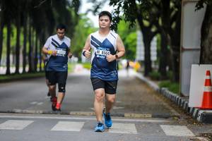 BIB: 8504
                            <button type="button" onclick="openModal(4714277)" class="btn btn-primary btn-sm float-right btn-popup" data-toggle="modal" data-target=".modal-high-quality">
                        <i class="fas fa-shopping-cart"></i> Add to Cart
                    </button>
                                            <button type="button" onclick="isThisMe(4714277, true)" class="btn btn-success btn-sm float-right btn-popup btn-isme hidden" data-toggle="tooltip" data-placement="bottom" title="นี่คือรูปของคุณใช่ไหม คลิกที่นี่เพื่อเอาเข้าอัลบั้ม">
                        <i class="fas fa-plus"></i> Add to album
                    </button>
                    <button type="button" onclick="isThisMe(4714277, false)" class="btn btn-warning btn-sm float-right btn-popup btn-isnotme hidden">
                        <i class="fas fa-ban"></i> Remove from album
                    </button>