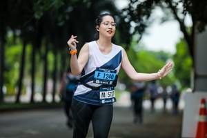 BIB: 1240, 5737
                            <button type="button" onclick="openModal(4714029)" class="btn btn-primary btn-sm float-right btn-popup" data-toggle="modal" data-target=".modal-high-quality">
                        <i class="fas fa-shopping-cart"></i> Add to Cart
                    </button>
                                            <button type="button" onclick="isThisMe(4714029, true)" class="btn btn-success btn-sm float-right btn-popup btn-isme hidden" data-toggle="tooltip" data-placement="bottom" title="นี่คือรูปของคุณใช่ไหม คลิกที่นี่เพื่อเอาเข้าอัลบั้ม">
                        <i class="fas fa-plus"></i> Add to album
                    </button>
                    <button type="button" onclick="isThisMe(4714029, false)" class="btn btn-warning btn-sm float-right btn-popup btn-isnotme hidden">
                        <i class="fas fa-ban"></i> Remove from album
                    </button>