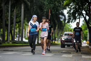 BIB: 2646, 2182
                            <button type="button" onclick="openModal(4714590)" class="btn btn-primary btn-sm float-right btn-popup" data-toggle="modal" data-target=".modal-high-quality">
                        <i class="fas fa-shopping-cart"></i> Add to Cart
                    </button>
                                            <button type="button" onclick="isThisMe(4714590, true)" class="btn btn-success btn-sm float-right btn-popup btn-isme hidden" data-toggle="tooltip" data-placement="bottom" title="นี่คือรูปของคุณใช่ไหม คลิกที่นี่เพื่อเอาเข้าอัลบั้ม">
                        <i class="fas fa-plus"></i> Add to album
                    </button>
                    <button type="button" onclick="isThisMe(4714590, false)" class="btn btn-warning btn-sm float-right btn-popup btn-isnotme hidden">
                        <i class="fas fa-ban"></i> Remove from album
                    </button>