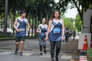 BIB: 6545, 1753
                            <button type="button" onclick="openModal(4714038)" class="btn btn-primary btn-sm float-right btn-popup" data-toggle="modal" data-target=".modal-high-quality">
                        <i class="fas fa-shopping-cart"></i> Add to Cart
                    </button>
                                            <button type="button" onclick="isThisMe(4714038, true)" class="btn btn-success btn-sm float-right btn-popup btn-isme hidden" data-toggle="tooltip" data-placement="bottom" title="นี่คือรูปของคุณใช่ไหม คลิกที่นี่เพื่อเอาเข้าอัลบั้ม">
                        <i class="fas fa-plus"></i> Add to album
                    </button>
                    <button type="button" onclick="isThisMe(4714038, false)" class="btn btn-warning btn-sm float-right btn-popup btn-isnotme hidden">
                        <i class="fas fa-ban"></i> Remove from album
                    </button>