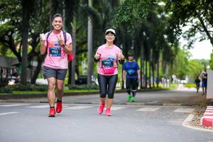 BIB: 9903, 9902
                            <button type="button" onclick="openModal(4714385)" class="btn btn-primary btn-sm float-right btn-popup" data-toggle="modal" data-target=".modal-high-quality">
                        <i class="fas fa-shopping-cart"></i> Add to Cart
                    </button>
                                            <button type="button" onclick="isThisMe(4714385, true)" class="btn btn-success btn-sm float-right btn-popup btn-isme hidden" data-toggle="tooltip" data-placement="bottom" title="นี่คือรูปของคุณใช่ไหม คลิกที่นี่เพื่อเอาเข้าอัลบั้ม">
                        <i class="fas fa-plus"></i> Add to album
                    </button>
                    <button type="button" onclick="isThisMe(4714385, false)" class="btn btn-warning btn-sm float-right btn-popup btn-isnotme hidden">
                        <i class="fas fa-ban"></i> Remove from album
                    </button>