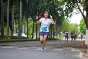 BIB: 1765
                            <button type="button" onclick="openModal(4713674)" class="btn btn-primary btn-sm float-right btn-popup" data-toggle="modal" data-target=".modal-high-quality">
                        <i class="fas fa-shopping-cart"></i> Add to Cart
                    </button>
                                            <button type="button" onclick="isThisMe(4713674, true)" class="btn btn-success btn-sm float-right btn-popup btn-isme hidden" data-toggle="tooltip" data-placement="bottom" title="นี่คือรูปของคุณใช่ไหม คลิกที่นี่เพื่อเอาเข้าอัลบั้ม">
                        <i class="fas fa-plus"></i> Add to album
                    </button>
                    <button type="button" onclick="isThisMe(4713674, false)" class="btn btn-warning btn-sm float-right btn-popup btn-isnotme hidden">
                        <i class="fas fa-ban"></i> Remove from album
                    </button>