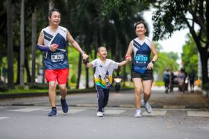 BIB: 7611, 211
                            <button type="button" onclick="openModal(4714564)" class="btn btn-primary btn-sm float-right btn-popup" data-toggle="modal" data-target=".modal-high-quality">
                        <i class="fas fa-shopping-cart"></i> Add to Cart
                    </button>
                                            <button type="button" onclick="isThisMe(4714564, true)" class="btn btn-success btn-sm float-right btn-popup btn-isme hidden" data-toggle="tooltip" data-placement="bottom" title="นี่คือรูปของคุณใช่ไหม คลิกที่นี่เพื่อเอาเข้าอัลบั้ม">
                        <i class="fas fa-plus"></i> Add to album
                    </button>
                    <button type="button" onclick="isThisMe(4714564, false)" class="btn btn-warning btn-sm float-right btn-popup btn-isnotme hidden">
                        <i class="fas fa-ban"></i> Remove from album
                    </button>