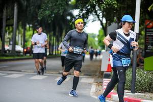 BIB: 7055, 1770
                            <button type="button" onclick="openModal(4714073)" class="btn btn-primary btn-sm float-right btn-popup" data-toggle="modal" data-target=".modal-high-quality">
                        <i class="fas fa-shopping-cart"></i> Add to Cart
                    </button>
                                            <button type="button" onclick="isThisMe(4714073, true)" class="btn btn-success btn-sm float-right btn-popup btn-isme hidden" data-toggle="tooltip" data-placement="bottom" title="นี่คือรูปของคุณใช่ไหม คลิกที่นี่เพื่อเอาเข้าอัลบั้ม">
                        <i class="fas fa-plus"></i> Add to album
                    </button>
                    <button type="button" onclick="isThisMe(4714073, false)" class="btn btn-warning btn-sm float-right btn-popup btn-isnotme hidden">
                        <i class="fas fa-ban"></i> Remove from album
                    </button>