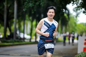 BIB: 6291
                            <button type="button" onclick="openModal(4714337)" class="btn btn-primary btn-sm float-right btn-popup" data-toggle="modal" data-target=".modal-high-quality">
                        <i class="fas fa-shopping-cart"></i> Add to Cart
                    </button>
                                            <button type="button" onclick="isThisMe(4714337, true)" class="btn btn-success btn-sm float-right btn-popup btn-isme hidden" data-toggle="tooltip" data-placement="bottom" title="นี่คือรูปของคุณใช่ไหม คลิกที่นี่เพื่อเอาเข้าอัลบั้ม">
                        <i class="fas fa-plus"></i> Add to album
                    </button>
                    <button type="button" onclick="isThisMe(4714337, false)" class="btn btn-warning btn-sm float-right btn-popup btn-isnotme hidden">
                        <i class="fas fa-ban"></i> Remove from album
                    </button>