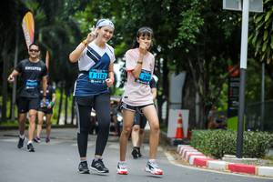 BIB: 2646, 2182
                            <button type="button" onclick="openModal(4707507)" class="btn btn-primary btn-sm float-right btn-popup" data-toggle="modal" data-target=".modal-high-quality">
                        <i class="fas fa-shopping-cart"></i> Add to Cart
                    </button>
                                            <button type="button" onclick="isThisMe(4707507, true)" class="btn btn-success btn-sm float-right btn-popup btn-isme hidden" data-toggle="tooltip" data-placement="bottom" title="นี่คือรูปของคุณใช่ไหม คลิกที่นี่เพื่อเอาเข้าอัลบั้ม">
                        <i class="fas fa-plus"></i> Add to album
                    </button>
                    <button type="button" onclick="isThisMe(4707507, false)" class="btn btn-warning btn-sm float-right btn-popup btn-isnotme hidden">
                        <i class="fas fa-ban"></i> Remove from album
                    </button>