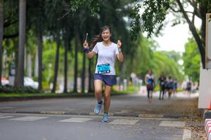 BIB: 1765
                            <button type="button" onclick="openModal(4713669)" class="btn btn-primary btn-sm float-right btn-popup" data-toggle="modal" data-target=".modal-high-quality">
                        <i class="fas fa-shopping-cart"></i> Add to Cart
                    </button>
                                            <button type="button" onclick="isThisMe(4713669, true)" class="btn btn-success btn-sm float-right btn-popup btn-isme hidden" data-toggle="tooltip" data-placement="bottom" title="นี่คือรูปของคุณใช่ไหม คลิกที่นี่เพื่อเอาเข้าอัลบั้ม">
                        <i class="fas fa-plus"></i> Add to album
                    </button>
                    <button type="button" onclick="isThisMe(4713669, false)" class="btn btn-warning btn-sm float-right btn-popup btn-isnotme hidden">
                        <i class="fas fa-ban"></i> Remove from album
                    </button>