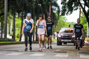 BIB: 2646, 2182
                            <button type="button" onclick="openModal(4714587)" class="btn btn-primary btn-sm float-right btn-popup" data-toggle="modal" data-target=".modal-high-quality">
                        <i class="fas fa-shopping-cart"></i> Add to Cart
                    </button>
                                            <button type="button" onclick="isThisMe(4714587, true)" class="btn btn-success btn-sm float-right btn-popup btn-isme hidden" data-toggle="tooltip" data-placement="bottom" title="นี่คือรูปของคุณใช่ไหม คลิกที่นี่เพื่อเอาเข้าอัลบั้ม">
                        <i class="fas fa-plus"></i> Add to album
                    </button>
                    <button type="button" onclick="isThisMe(4714587, false)" class="btn btn-warning btn-sm float-right btn-popup btn-isnotme hidden">
                        <i class="fas fa-ban"></i> Remove from album
                    </button>