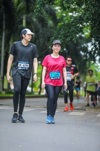 BIB: 6594, 1593
                            <button type="button" onclick="openModal(4713910)" class="btn btn-primary btn-sm float-right btn-popup" data-toggle="modal" data-target=".modal-high-quality">
                        <i class="fas fa-shopping-cart"></i> Add to Cart
                    </button>
                                            <button type="button" onclick="isThisMe(4713910, true)" class="btn btn-success btn-sm float-right btn-popup btn-isme hidden" data-toggle="tooltip" data-placement="bottom" title="นี่คือรูปของคุณใช่ไหม คลิกที่นี่เพื่อเอาเข้าอัลบั้ม">
                        <i class="fas fa-plus"></i> Add to album
                    </button>
                    <button type="button" onclick="isThisMe(4713910, false)" class="btn btn-warning btn-sm float-right btn-popup btn-isnotme hidden">
                        <i class="fas fa-ban"></i> Remove from album
                    </button>