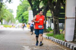 BIB: 7916
                            <button type="button" onclick="openModal(4714323)" class="btn btn-primary btn-sm float-right btn-popup" data-toggle="modal" data-target=".modal-high-quality">
                        <i class="fas fa-shopping-cart"></i> Add to Cart
                    </button>
                                            <button type="button" onclick="isThisMe(4714323, true)" class="btn btn-success btn-sm float-right btn-popup btn-isme hidden" data-toggle="tooltip" data-placement="bottom" title="นี่คือรูปของคุณใช่ไหม คลิกที่นี่เพื่อเอาเข้าอัลบั้ม">
                        <i class="fas fa-plus"></i> Add to album
                    </button>
                    <button type="button" onclick="isThisMe(4714323, false)" class="btn btn-warning btn-sm float-right btn-popup btn-isnotme hidden">
                        <i class="fas fa-ban"></i> Remove from album
                    </button>