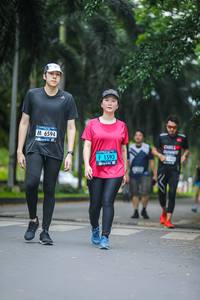 BIB: 6594, 1593
                            <button type="button" onclick="openModal(4713907)" class="btn btn-primary btn-sm float-right btn-popup" data-toggle="modal" data-target=".modal-high-quality">
                        <i class="fas fa-shopping-cart"></i> Add to Cart
                    </button>
                                            <button type="button" onclick="isThisMe(4713907, true)" class="btn btn-success btn-sm float-right btn-popup btn-isme hidden" data-toggle="tooltip" data-placement="bottom" title="นี่คือรูปของคุณใช่ไหม คลิกที่นี่เพื่อเอาเข้าอัลบั้ม">
                        <i class="fas fa-plus"></i> Add to album
                    </button>
                    <button type="button" onclick="isThisMe(4713907, false)" class="btn btn-warning btn-sm float-right btn-popup btn-isnotme hidden">
                        <i class="fas fa-ban"></i> Remove from album
                    </button>