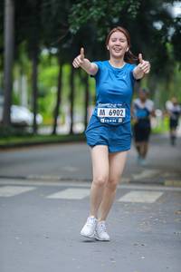 BIB: 6902
                            <button type="button" onclick="openModal(4713960)" class="btn btn-primary btn-sm float-right btn-popup" data-toggle="modal" data-target=".modal-high-quality">
                        <i class="fas fa-shopping-cart"></i> Add to Cart
                    </button>
                                            <button type="button" onclick="isThisMe(4713960, true)" class="btn btn-success btn-sm float-right btn-popup btn-isme hidden" data-toggle="tooltip" data-placement="bottom" title="นี่คือรูปของคุณใช่ไหม คลิกที่นี่เพื่อเอาเข้าอัลบั้ม">
                        <i class="fas fa-plus"></i> Add to album
                    </button>
                    <button type="button" onclick="isThisMe(4713960, false)" class="btn btn-warning btn-sm float-right btn-popup btn-isnotme hidden">
                        <i class="fas fa-ban"></i> Remove from album
                    </button>