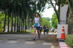 BIB: 1765
                            <button type="button" onclick="openModal(4713658)" class="btn btn-primary btn-sm float-right btn-popup" data-toggle="modal" data-target=".modal-high-quality">
                        <i class="fas fa-shopping-cart"></i> Add to Cart
                    </button>
                                            <button type="button" onclick="isThisMe(4713658, true)" class="btn btn-success btn-sm float-right btn-popup btn-isme hidden" data-toggle="tooltip" data-placement="bottom" title="นี่คือรูปของคุณใช่ไหม คลิกที่นี่เพื่อเอาเข้าอัลบั้ม">
                        <i class="fas fa-plus"></i> Add to album
                    </button>
                    <button type="button" onclick="isThisMe(4713658, false)" class="btn btn-warning btn-sm float-right btn-popup btn-isnotme hidden">
                        <i class="fas fa-ban"></i> Remove from album
                    </button>