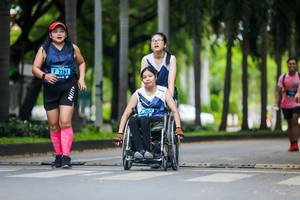 BIB: 2261
                            <button type="button" onclick="openModal(4714359)" class="btn btn-primary btn-sm float-right btn-popup" data-toggle="modal" data-target=".modal-high-quality">
                        <i class="fas fa-shopping-cart"></i> Add to Cart
                    </button>
                                            <button type="button" onclick="isThisMe(4714359, true)" class="btn btn-success btn-sm float-right btn-popup btn-isme hidden" data-toggle="tooltip" data-placement="bottom" title="นี่คือรูปของคุณใช่ไหม คลิกที่นี่เพื่อเอาเข้าอัลบั้ม">
                        <i class="fas fa-plus"></i> Add to album
                    </button>
                    <button type="button" onclick="isThisMe(4714359, false)" class="btn btn-warning btn-sm float-right btn-popup btn-isnotme hidden">
                        <i class="fas fa-ban"></i> Remove from album
                    </button>