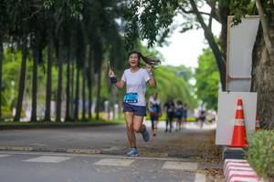 BIB: 1765
                            <button type="button" onclick="openModal(4713661)" class="btn btn-primary btn-sm float-right btn-popup" data-toggle="modal" data-target=".modal-high-quality">
                        <i class="fas fa-shopping-cart"></i> Add to Cart
                    </button>
                                            <button type="button" onclick="isThisMe(4713661, true)" class="btn btn-success btn-sm float-right btn-popup btn-isme hidden" data-toggle="tooltip" data-placement="bottom" title="นี่คือรูปของคุณใช่ไหม คลิกที่นี่เพื่อเอาเข้าอัลบั้ม">
                        <i class="fas fa-plus"></i> Add to album
                    </button>
                    <button type="button" onclick="isThisMe(4713661, false)" class="btn btn-warning btn-sm float-right btn-popup btn-isnotme hidden">
                        <i class="fas fa-ban"></i> Remove from album
                    </button>