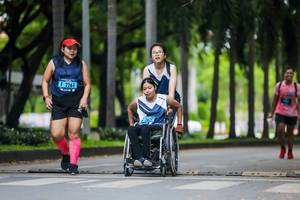 BIB: 2261
                            <button type="button" onclick="openModal(4714353)" class="btn btn-primary btn-sm float-right btn-popup" data-toggle="modal" data-target=".modal-high-quality">
                        <i class="fas fa-shopping-cart"></i> Add to Cart
                    </button>
                                            <button type="button" onclick="isThisMe(4714353, true)" class="btn btn-success btn-sm float-right btn-popup btn-isme hidden" data-toggle="tooltip" data-placement="bottom" title="นี่คือรูปของคุณใช่ไหม คลิกที่นี่เพื่อเอาเข้าอัลบั้ม">
                        <i class="fas fa-plus"></i> Add to album
                    </button>
                    <button type="button" onclick="isThisMe(4714353, false)" class="btn btn-warning btn-sm float-right btn-popup btn-isnotme hidden">
                        <i class="fas fa-ban"></i> Remove from album
                    </button>