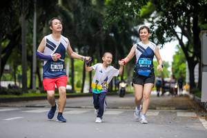 BIB: 2151, 7611
                            <button type="button" onclick="openModal(4714573)" class="btn btn-primary btn-sm float-right btn-popup" data-toggle="modal" data-target=".modal-high-quality">
                        <i class="fas fa-shopping-cart"></i> Add to Cart
                    </button>
                                            <button type="button" onclick="isThisMe(4714573, true)" class="btn btn-success btn-sm float-right btn-popup btn-isme hidden" data-toggle="tooltip" data-placement="bottom" title="นี่คือรูปของคุณใช่ไหม คลิกที่นี่เพื่อเอาเข้าอัลบั้ม">
                        <i class="fas fa-plus"></i> Add to album
                    </button>
                    <button type="button" onclick="isThisMe(4714573, false)" class="btn btn-warning btn-sm float-right btn-popup btn-isnotme hidden">
                        <i class="fas fa-ban"></i> Remove from album
                    </button>