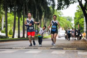 BIB: 2151, 7611
                            <button type="button" onclick="openModal(4714540)" class="btn btn-primary btn-sm float-right btn-popup" data-toggle="modal" data-target=".modal-high-quality">
                        <i class="fas fa-shopping-cart"></i> Add to Cart
                    </button>
                                            <button type="button" onclick="isThisMe(4714540, true)" class="btn btn-success btn-sm float-right btn-popup btn-isme hidden" data-toggle="tooltip" data-placement="bottom" title="นี่คือรูปของคุณใช่ไหม คลิกที่นี่เพื่อเอาเข้าอัลบั้ม">
                        <i class="fas fa-plus"></i> Add to album
                    </button>
                    <button type="button" onclick="isThisMe(4714540, false)" class="btn btn-warning btn-sm float-right btn-popup btn-isnotme hidden">
                        <i class="fas fa-ban"></i> Remove from album
                    </button>