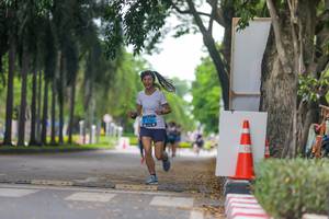 BIB: 1765
                            <button type="button" onclick="openModal(4713659)" class="btn btn-primary btn-sm float-right btn-popup" data-toggle="modal" data-target=".modal-high-quality">
                        <i class="fas fa-shopping-cart"></i> Add to Cart
                    </button>
                                            <button type="button" onclick="isThisMe(4713659, true)" class="btn btn-success btn-sm float-right btn-popup btn-isme hidden" data-toggle="tooltip" data-placement="bottom" title="นี่คือรูปของคุณใช่ไหม คลิกที่นี่เพื่อเอาเข้าอัลบั้ม">
                        <i class="fas fa-plus"></i> Add to album
                    </button>
                    <button type="button" onclick="isThisMe(4713659, false)" class="btn btn-warning btn-sm float-right btn-popup btn-isnotme hidden">
                        <i class="fas fa-ban"></i> Remove from album
                    </button>