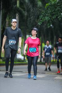 BIB: 6594, 1593
                            <button type="button" onclick="openModal(4713906)" class="btn btn-primary btn-sm float-right btn-popup" data-toggle="modal" data-target=".modal-high-quality">
                        <i class="fas fa-shopping-cart"></i> Add to Cart
                    </button>
                                            <button type="button" onclick="isThisMe(4713906, true)" class="btn btn-success btn-sm float-right btn-popup btn-isme hidden" data-toggle="tooltip" data-placement="bottom" title="นี่คือรูปของคุณใช่ไหม คลิกที่นี่เพื่อเอาเข้าอัลบั้ม">
                        <i class="fas fa-plus"></i> Add to album
                    </button>
                    <button type="button" onclick="isThisMe(4713906, false)" class="btn btn-warning btn-sm float-right btn-popup btn-isnotme hidden">
                        <i class="fas fa-ban"></i> Remove from album
                    </button>