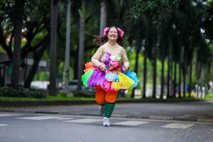 BIB: 1477
                            <button type="button" onclick="openModal(4714416)" class="btn btn-primary btn-sm float-right btn-popup" data-toggle="modal" data-target=".modal-high-quality">
                        <i class="fas fa-shopping-cart"></i> Add to Cart
                    </button>
                                            <button type="button" onclick="isThisMe(4714416, true)" class="btn btn-success btn-sm float-right btn-popup btn-isme hidden" data-toggle="tooltip" data-placement="bottom" title="นี่คือรูปของคุณใช่ไหม คลิกที่นี่เพื่อเอาเข้าอัลบั้ม">
                        <i class="fas fa-plus"></i> Add to album
                    </button>
                    <button type="button" onclick="isThisMe(4714416, false)" class="btn btn-warning btn-sm float-right btn-popup btn-isnotme hidden">
                        <i class="fas fa-ban"></i> Remove from album
                    </button>